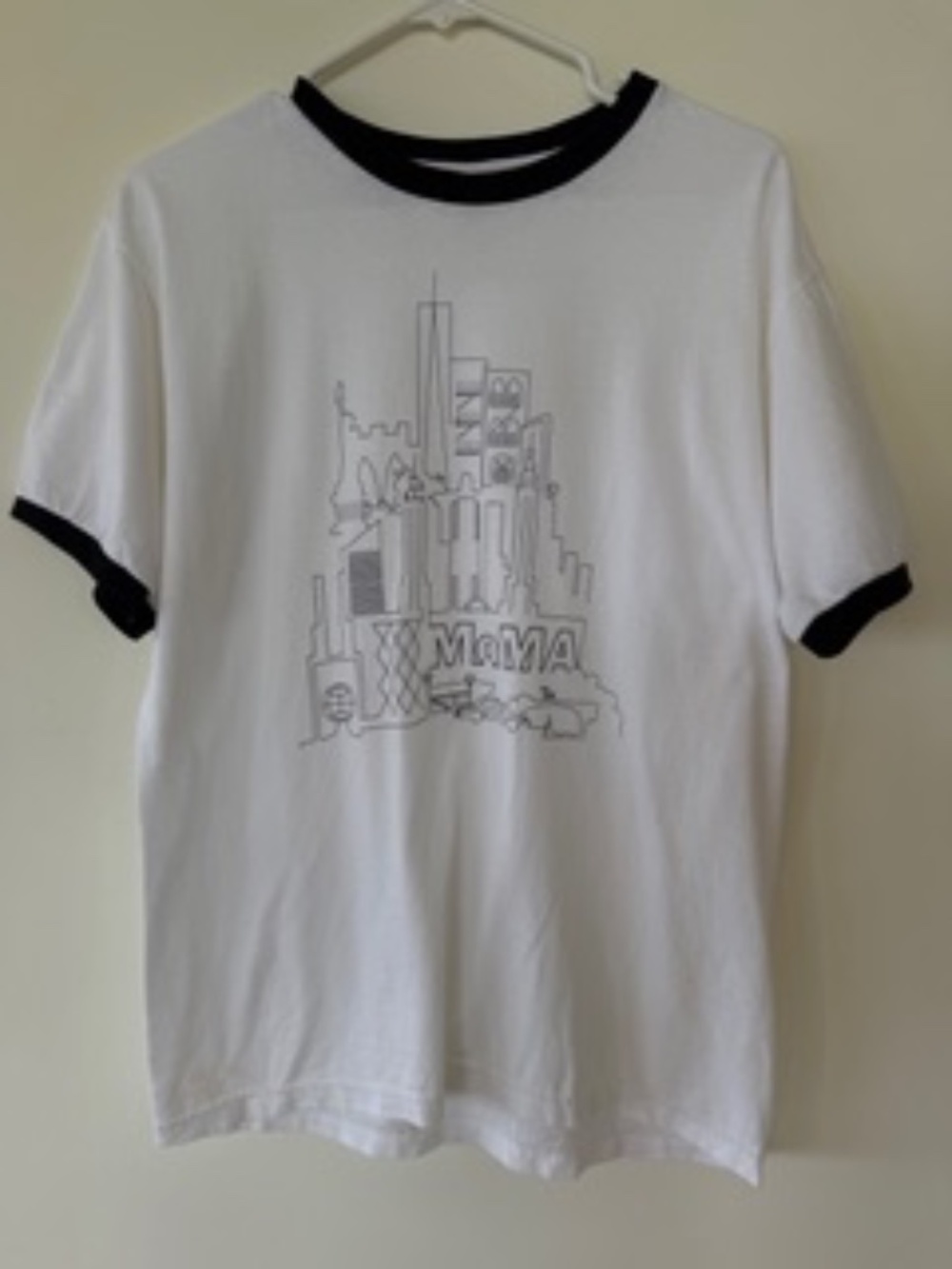 MOMA T -Shirt